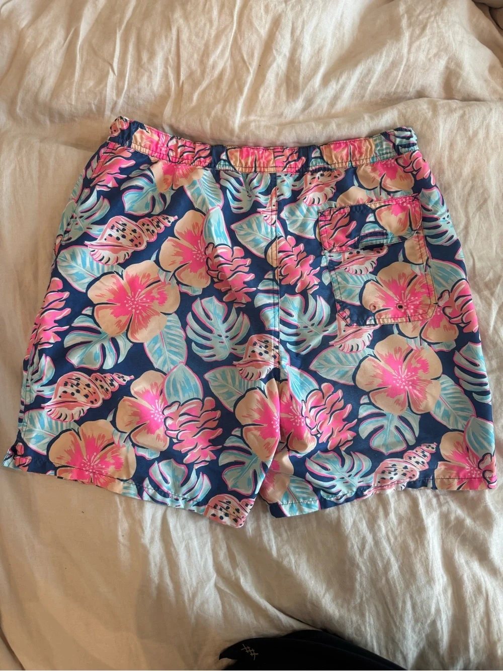 Vineyard Vines Swim Trunks- medium
